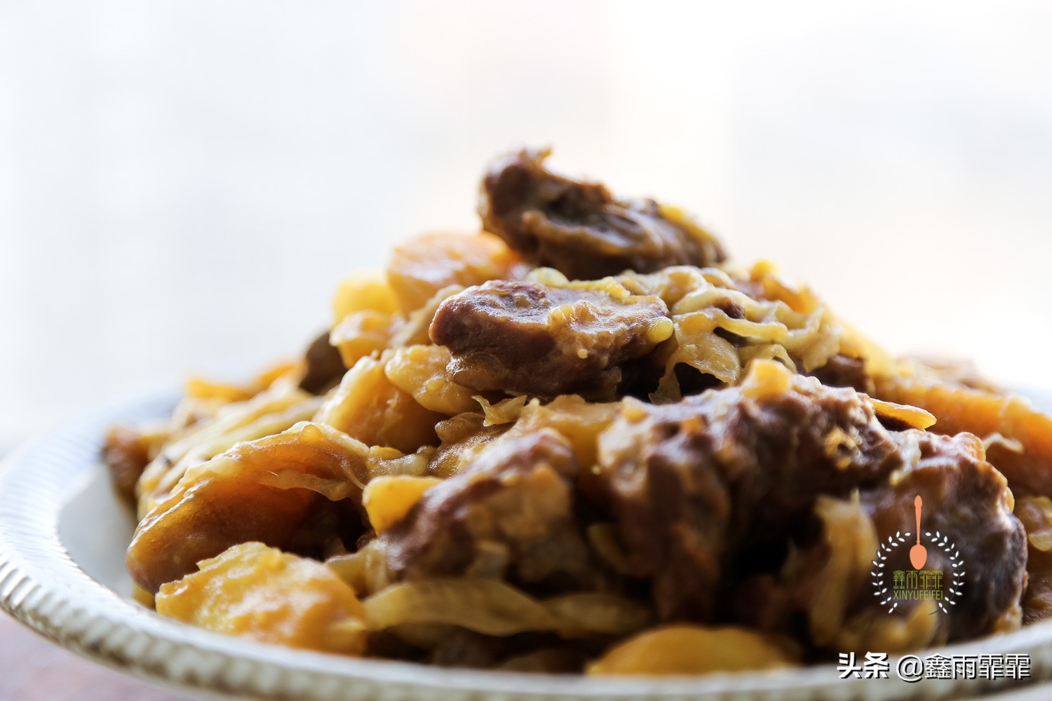 排骨焯水后肉又硬又柴,排骨焯水口感变硬