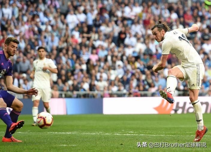 贝尔空接绝杀满脸绝望,贝尔上场11分钟拿下一球