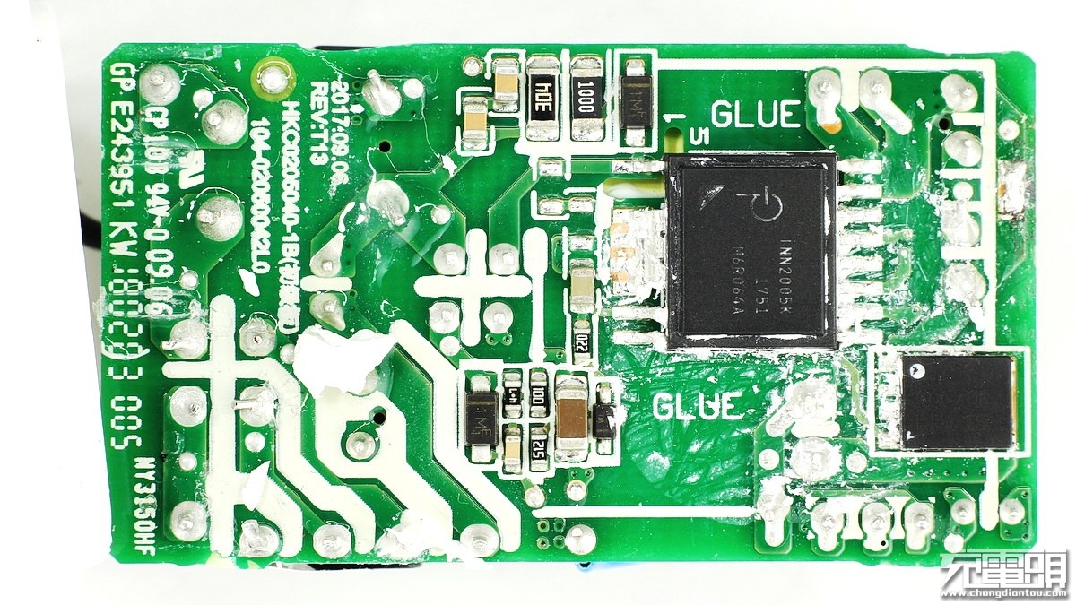 oppo闪充线拆解,oppo闪充65w充电器