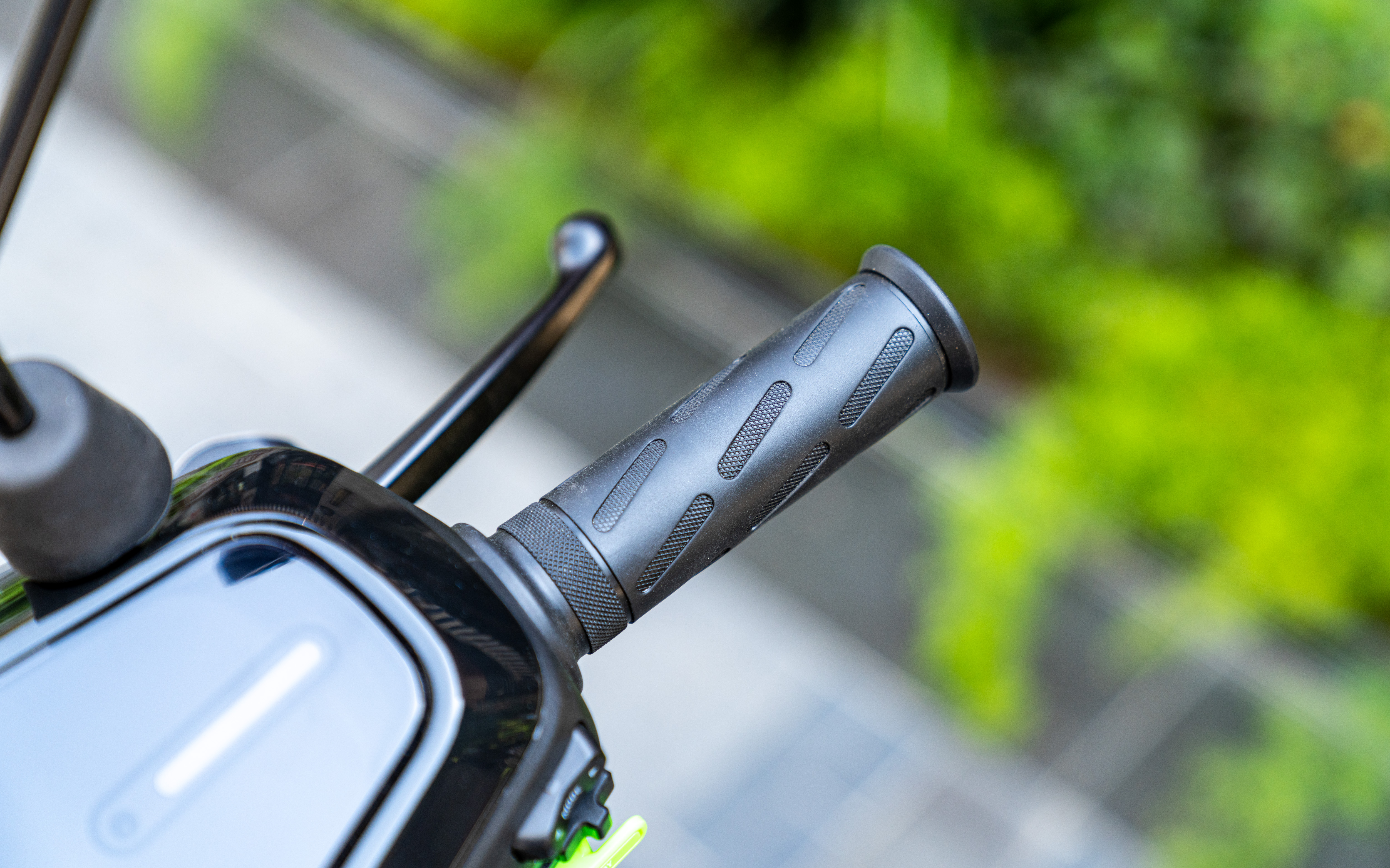 小牛新国标mqi2价格,小牛电动mqi2绿标和黄标的区别