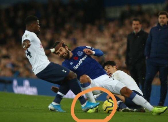 孙兴慜铲球慢动作,孙兴慜铲伤戈麦斯视频