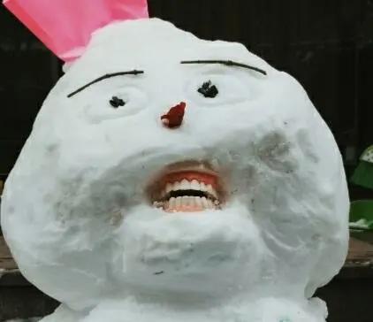 为什么有些女人戴口罩会变好看,为什么好多女的上街戴口罩