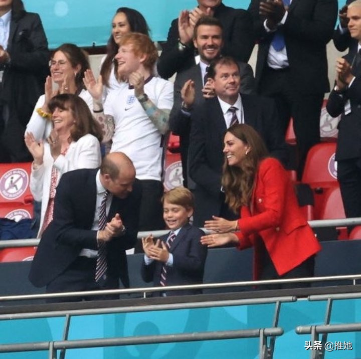 乔治王子英格兰队,皇家吉祥物