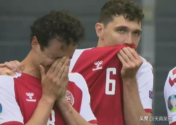 这又虐又暖的一幕，也许会让你喜欢上足球