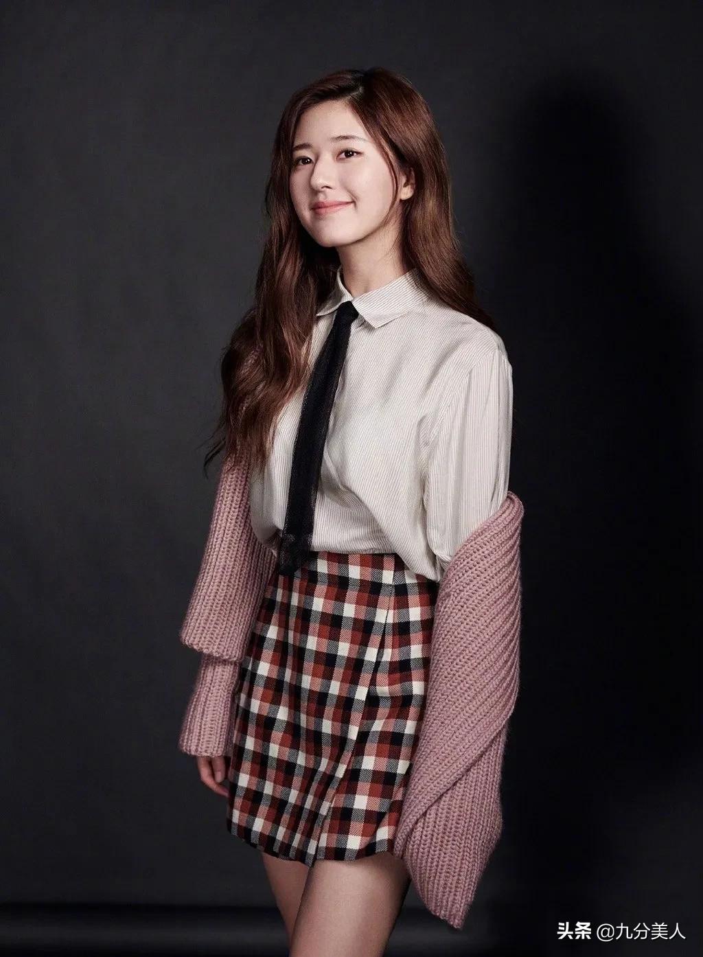 赵露思校园风穿搭,学院风穿搭赵露思最新