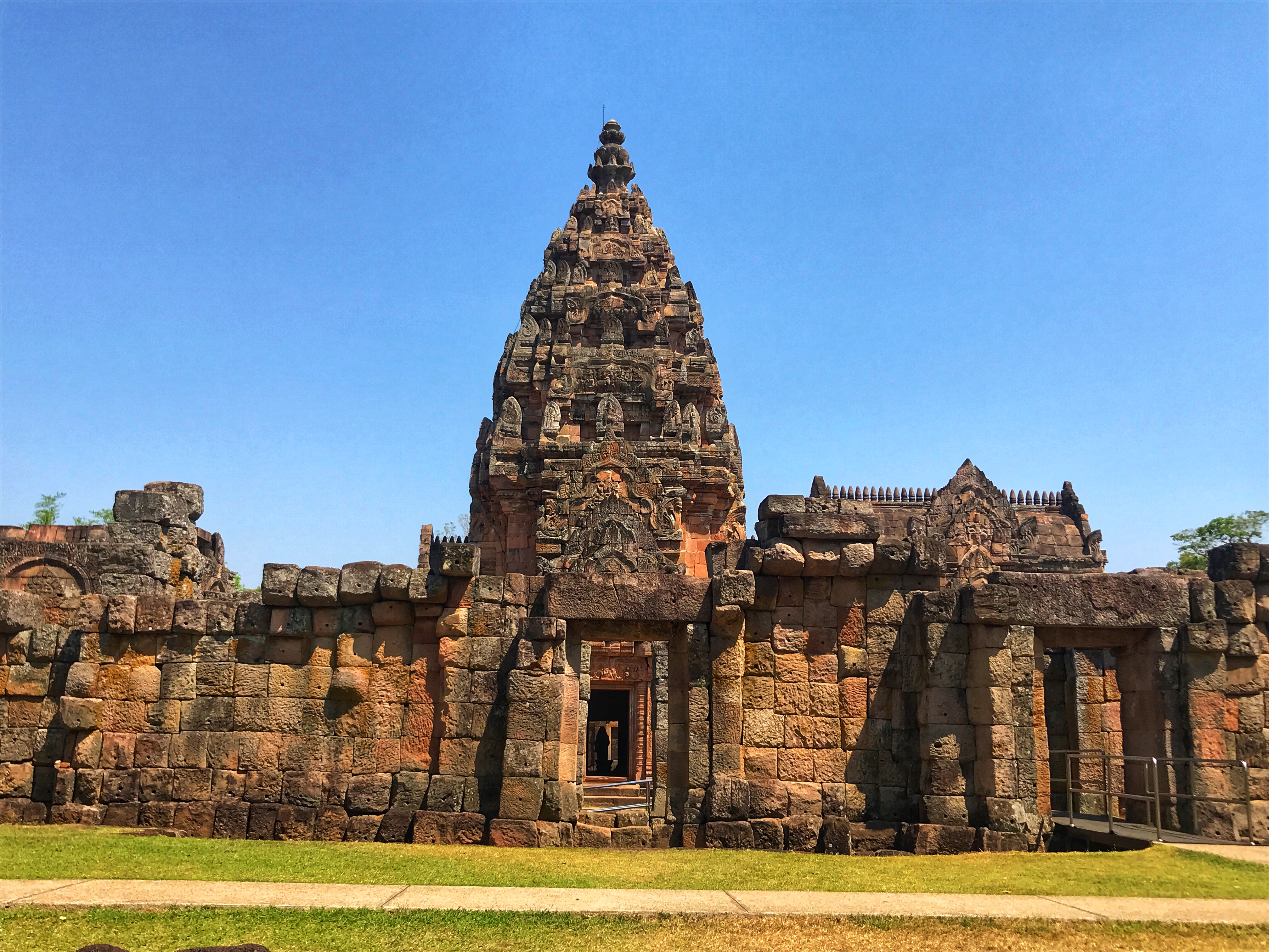 千年幸福之城武里南，你应该去探寻的泰国东北