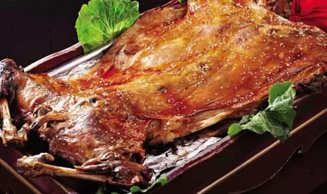 快来报名吧！盛夏到“草原避暑之都”来踢球~~~