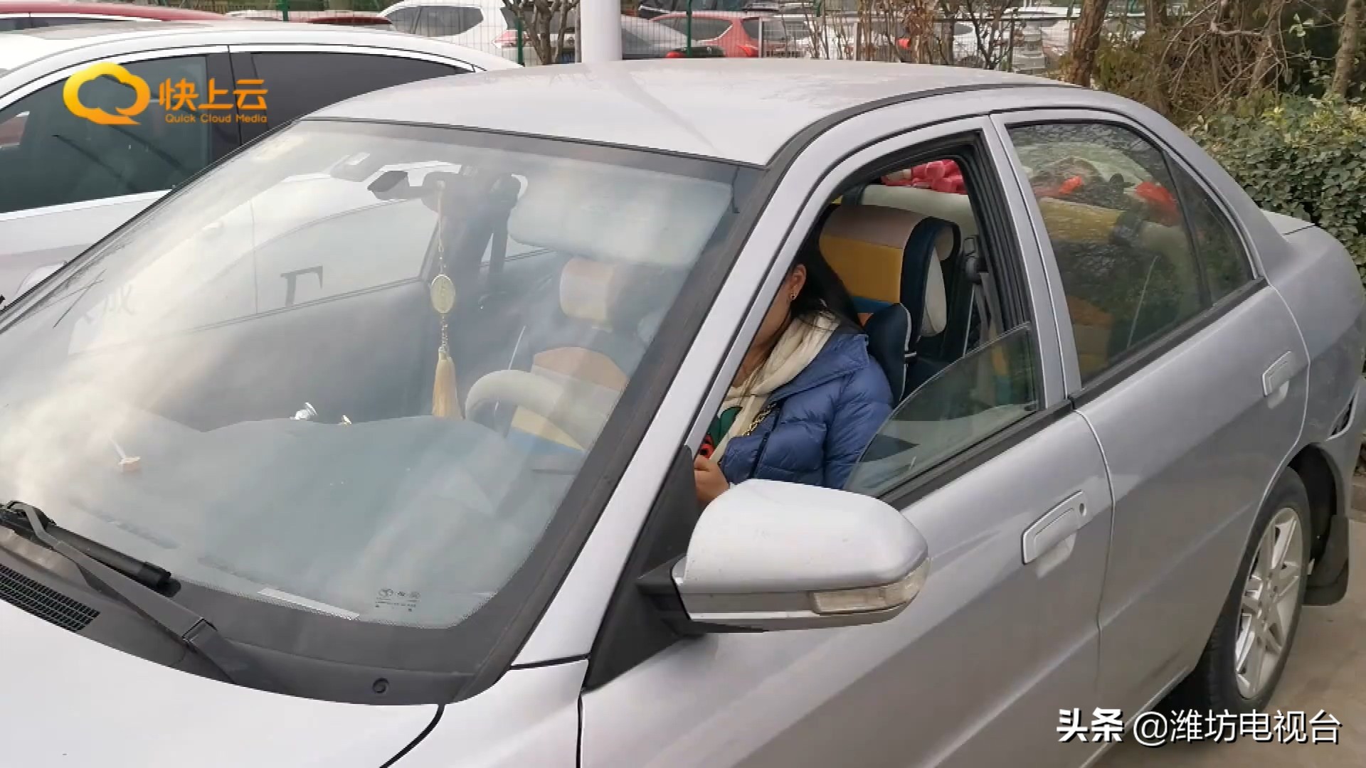 前大灯撞坏4s店修复需要多久,4s店维修换大灯定损有什么猫腻