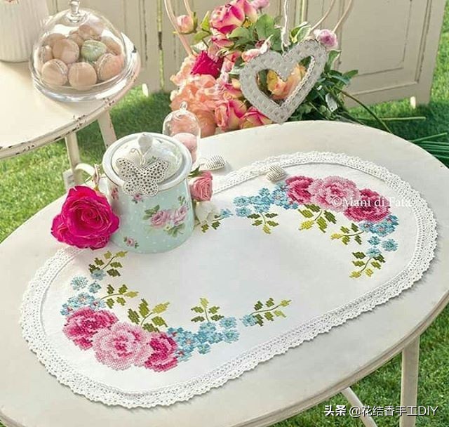 十字绣美丽的画,十字绣美丽花边