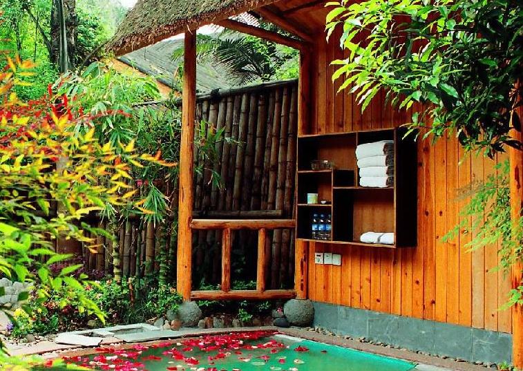 融汇温泉和天赐温泉哪个好些,重庆温泉哪些是天然温泉