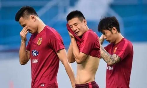 暗讽足球运动员智商？王小东：国安成年队与小学生比一次奥数吧