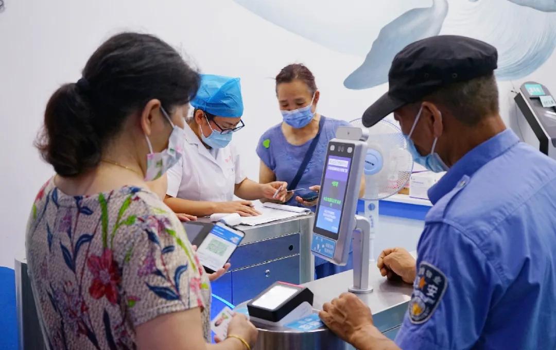 疫苗接种点早上大概几点开始接种,各种疫苗建议接种时间表