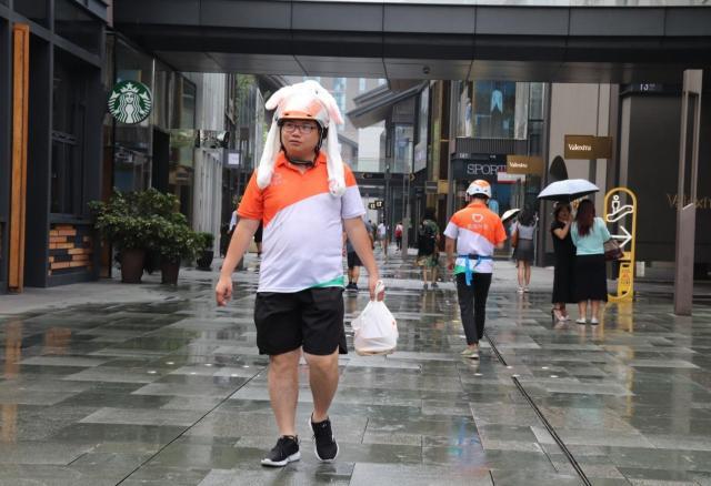 美团外卖骑手挣100万真实情况,美团外卖每单抽1元能赚多少钱