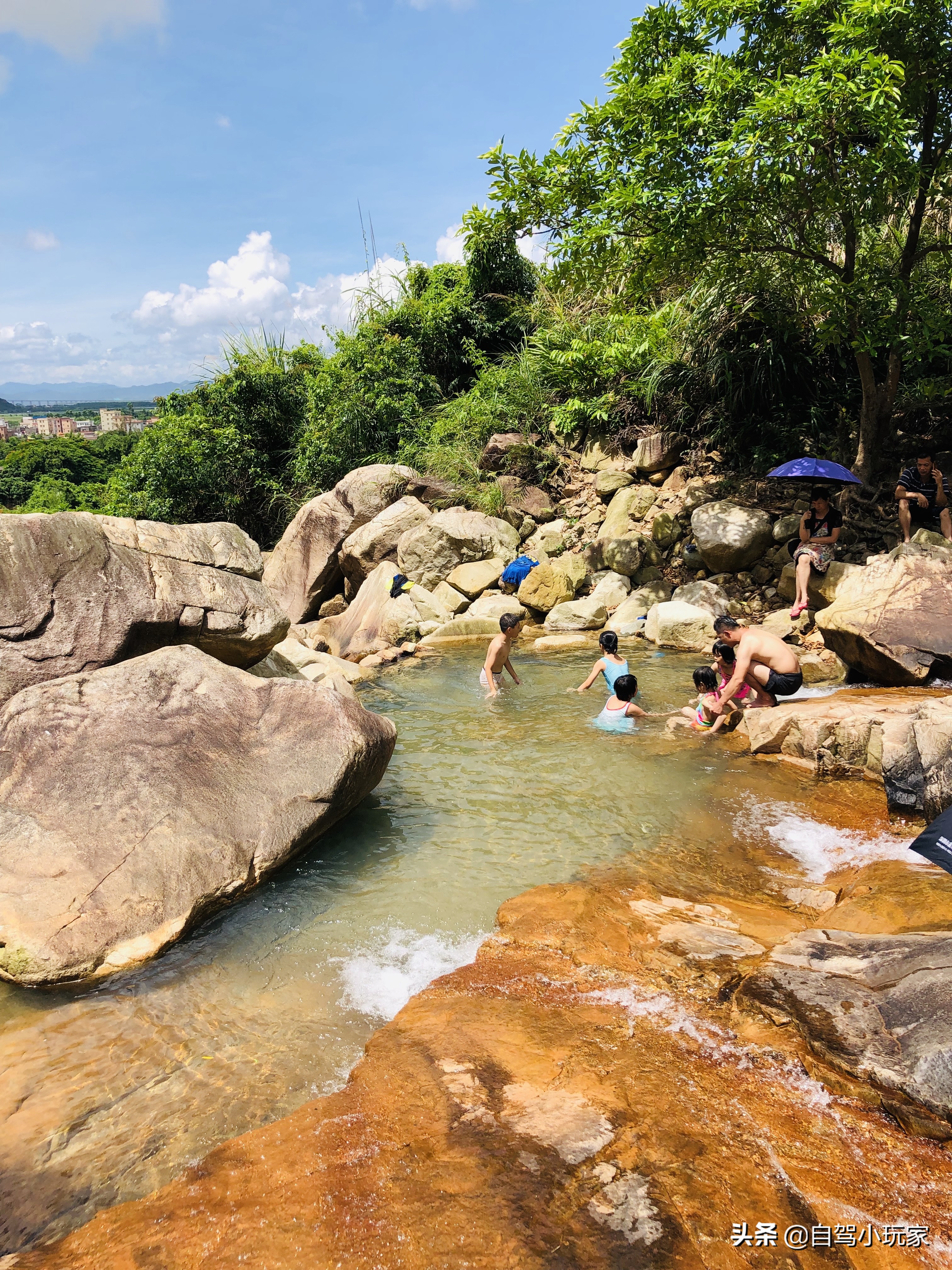 一个开车就能到的“大碧潭”，瀑布、溪流免费任你玩，来的人很少