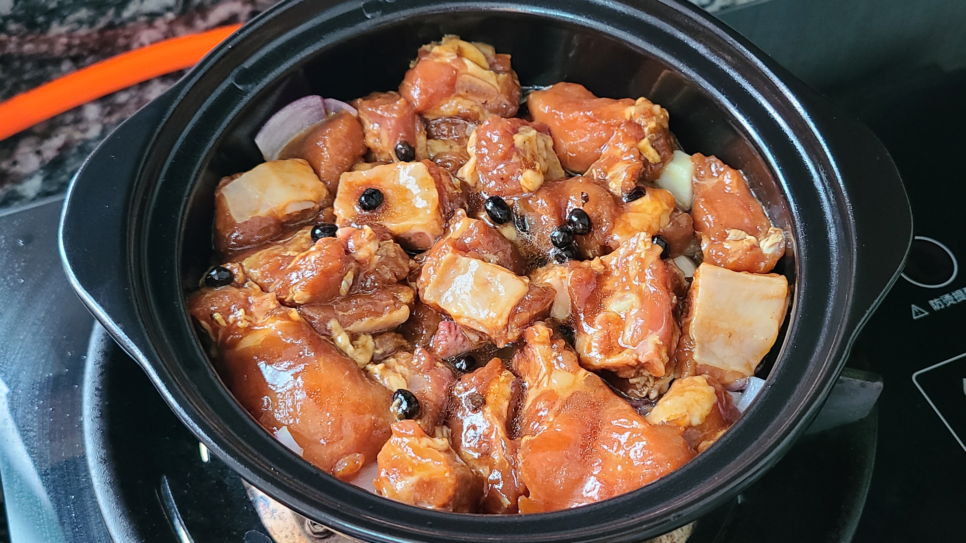 排骨广东人的做法,广东人焖猪排骨最正宗做法