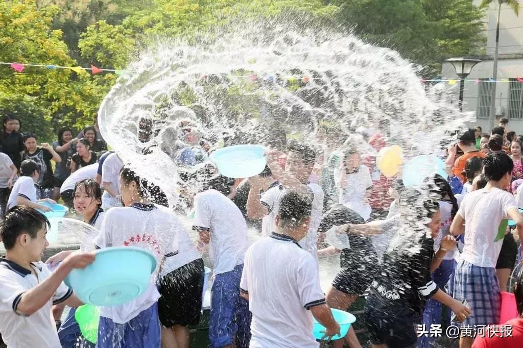 鐏靛疂娑堝閬挎殤鏃呮父,鐏靛疂娑堝鏃呮父
