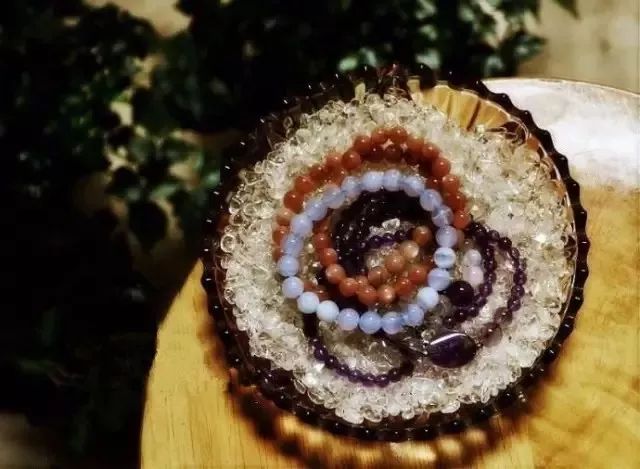 珠宝首饰一定要消磁吗,珠宝消磁需要多久