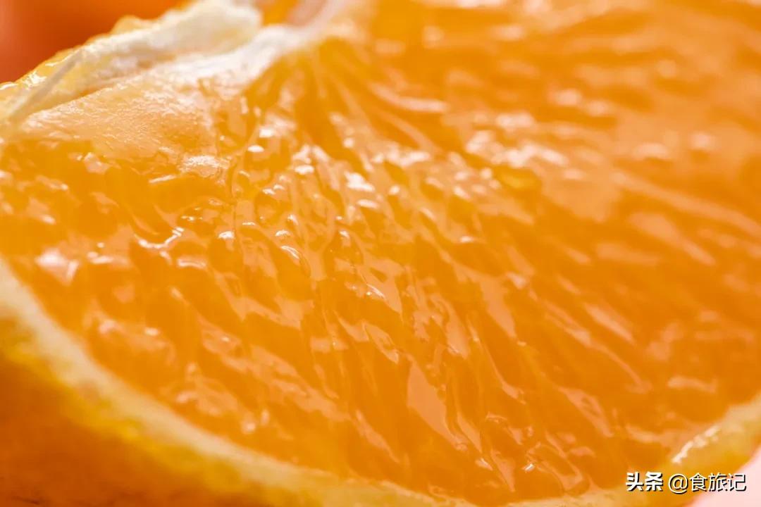 怎么挑选果冻橙才是甜橙子,比果冻橙还好吃的橙子
