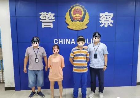 散发小黄卡5人被拘留,散发小卡片被警察抓