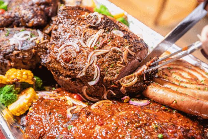 小龙虾海鲜自助烤肉,这家自助餐性价比超高