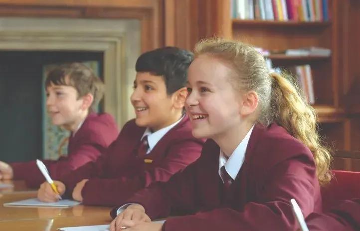 英国初高中留学家长要注意什么,英国留学怎么选监护人员