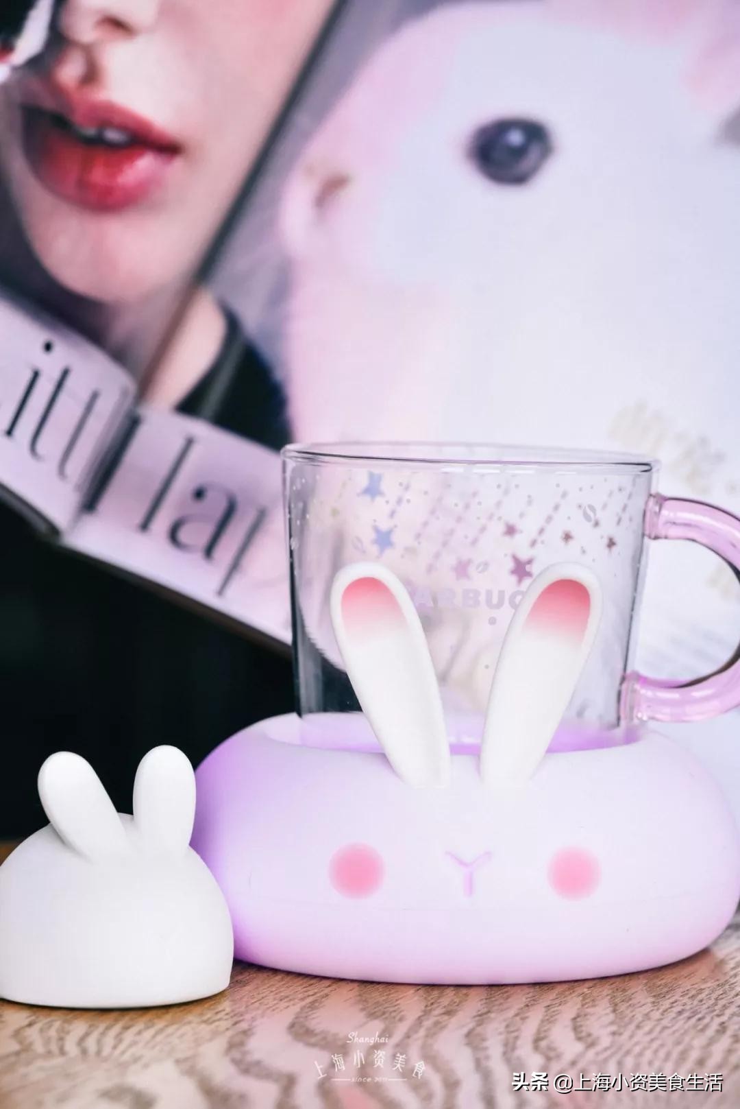 星巴克新品玉兔杯首发剧透！萌空血槽