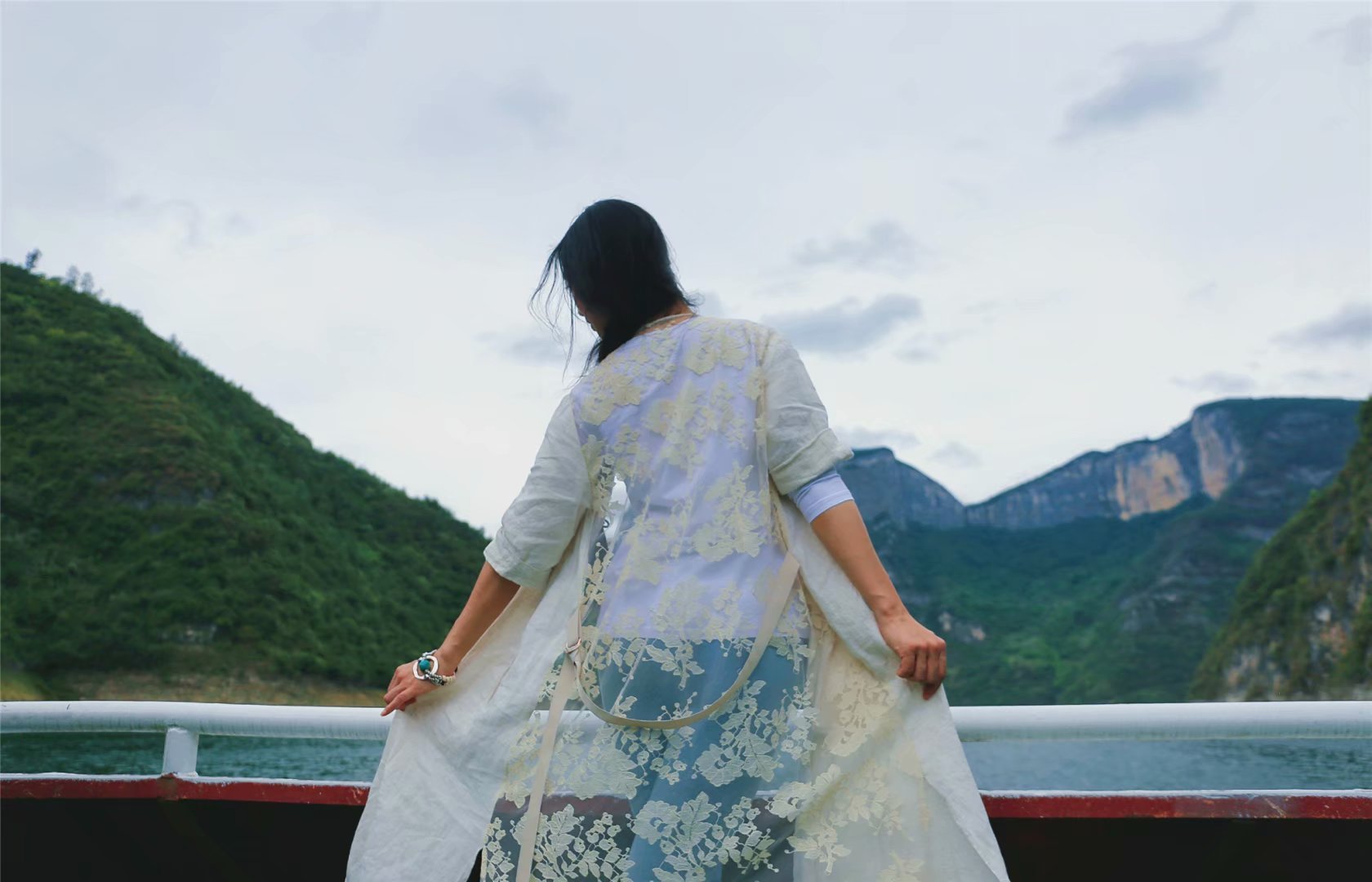 都说清江美，我却觉得它更美味