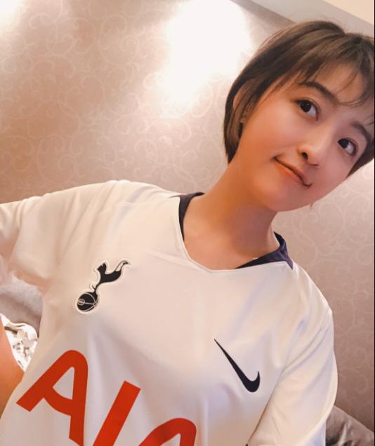 央视女主持人直播被开除,央视体育女主播辞职