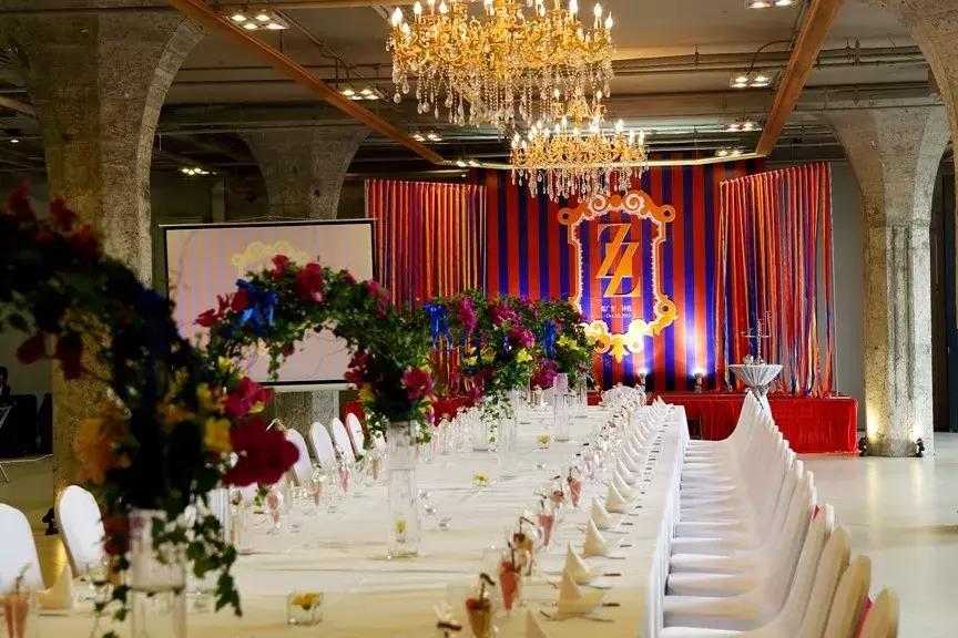 童话变现实!魔都宇宙级城堡婚礼,比爱丽丝仙境还美!