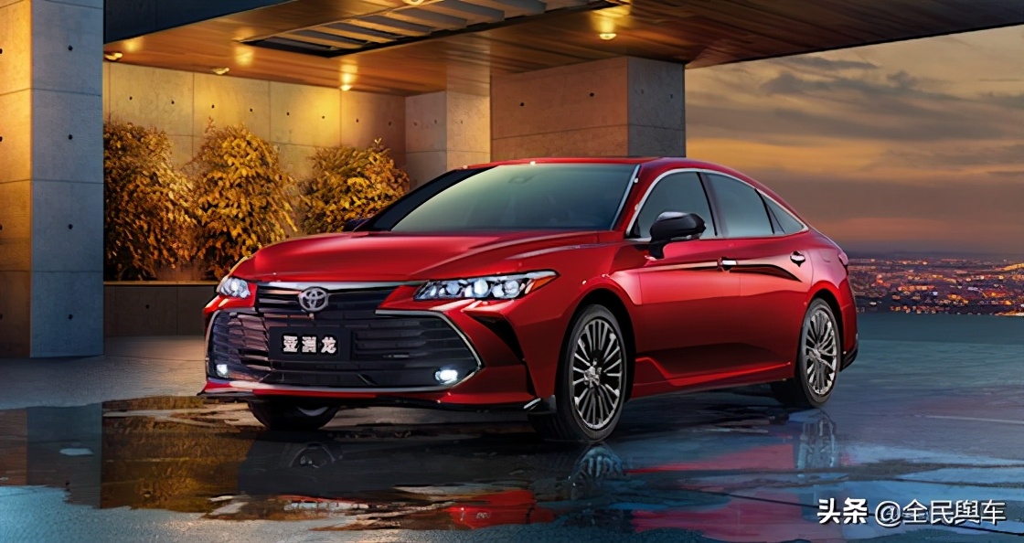 年底购车优惠无“底线”？探店亚洲龙提车竟要两个月