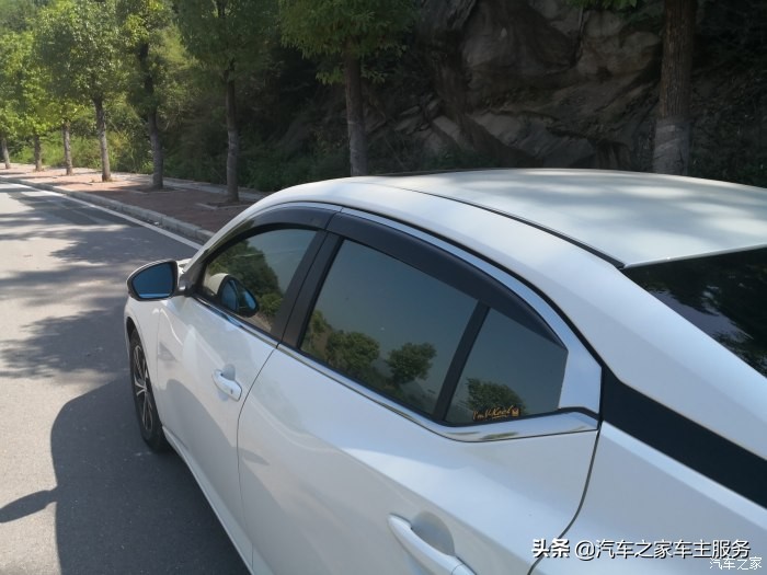 轩逸本质上是一辆家用车，优缺点全在这