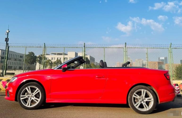 值得买的三款奥迪车,全新奥迪四座敞篷车20万左右的车