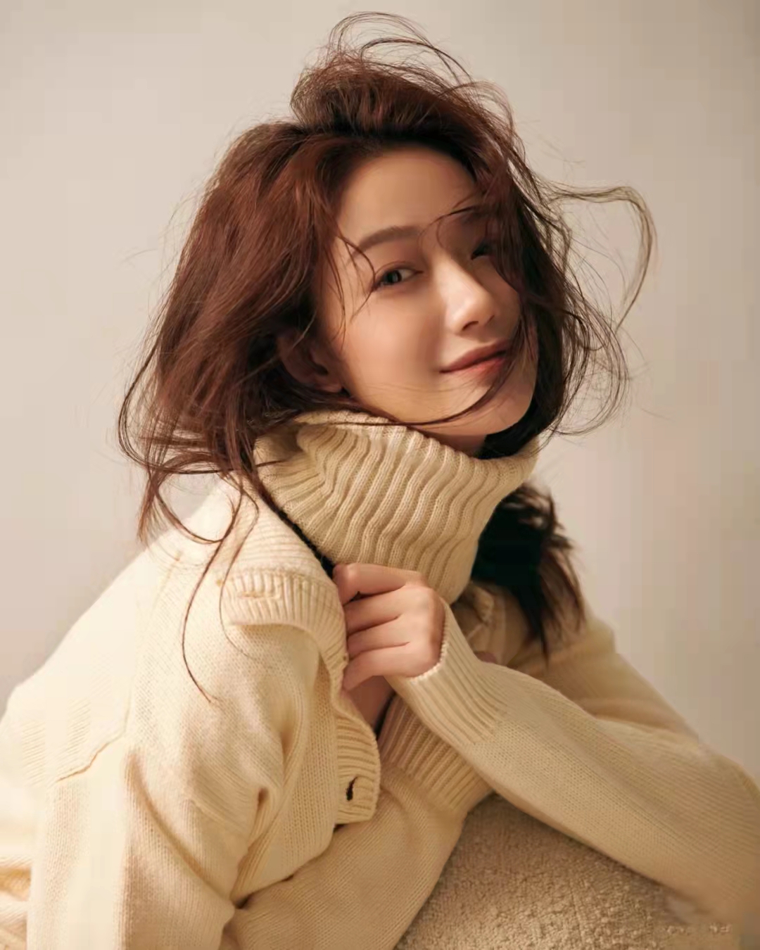 美女素材照片高清无水印,热门美女图片素材手机摄影