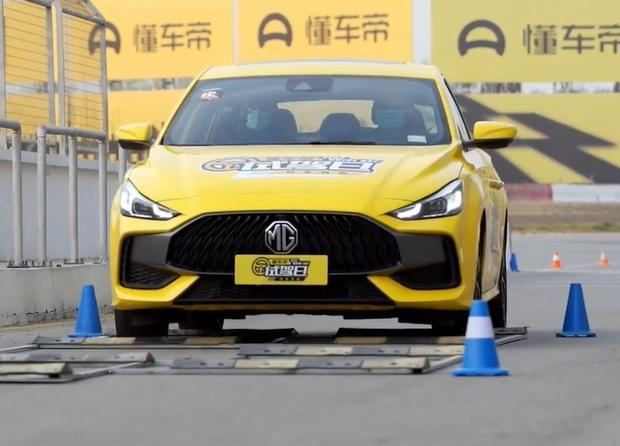 性价比高颜值超高平民轿跑名爵5,10万左右名爵5