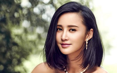 张碧晨承认生女后首度现身,张碧晨母女现状