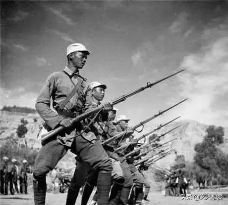 鏂板洓鍐涜涪瓒崇悆,鏂板洓鍐涜冻鐞冮槦