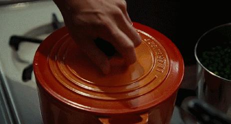 这个国出产邓文迪的前男友、不存在的热门景点，饮食堪称欧洲川菜