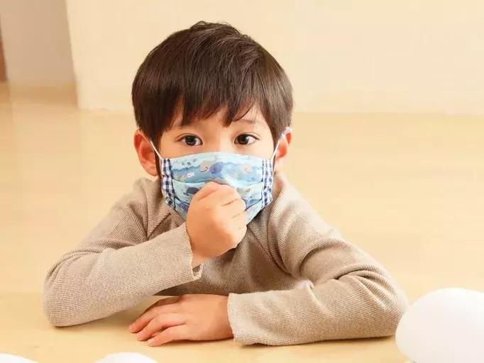 孩子干咳到痰多是严重了吗,久咳干咳痰多怎么治