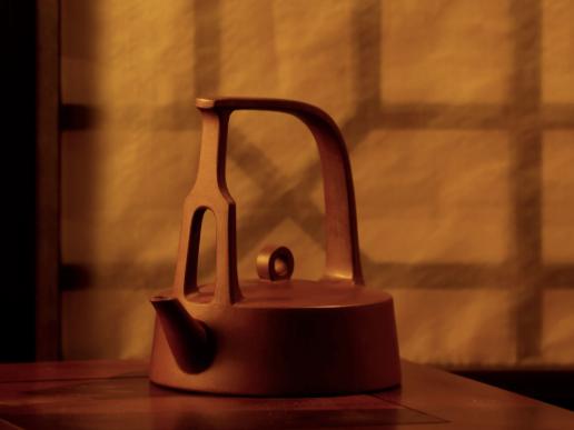 鲁新大紫砂壶贵吗,为什么紫砂壶这么贵啊