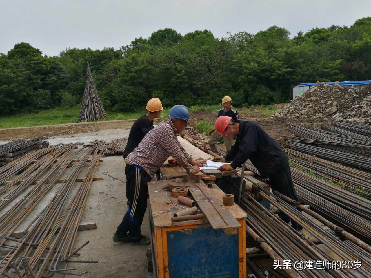 建筑工程清包工的合同模板,钢筋清包工协议书样本