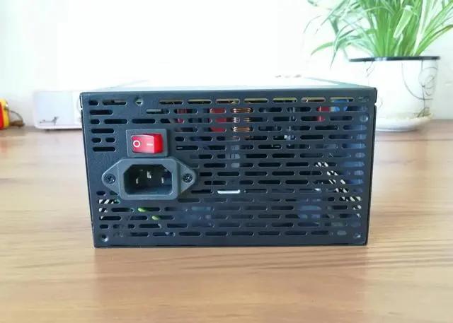 什么品牌的电源是好电源,标准电源有哪些品牌好一点