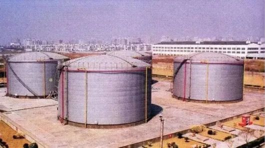 上海宁纷纷争先打卡废弃的油罐神秘的“白罐子”吸睛十足