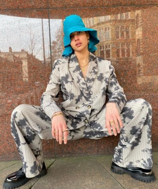 娉曞浗鍗氫富sabina绌挎惌,娉曞浗鍗氫富camille绌挎惌绉嬪啲