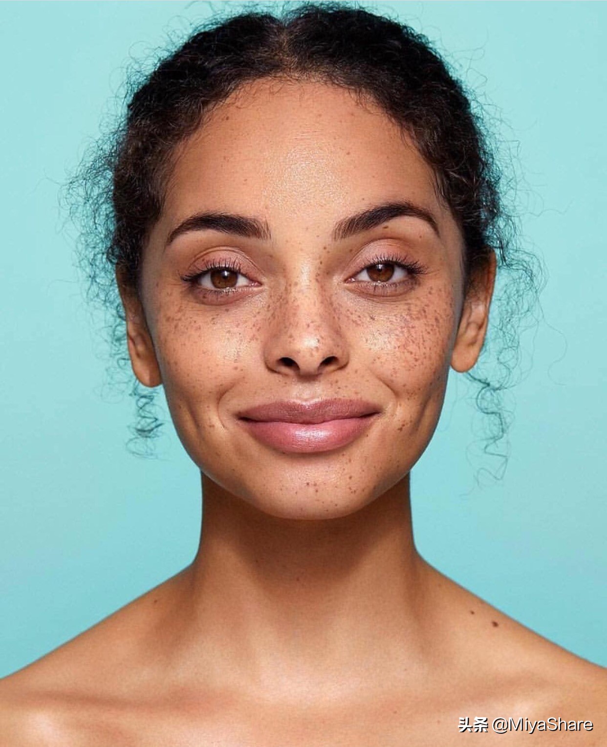 底妆氧化暗沉怎么解决,防止底妆暗沉的步骤