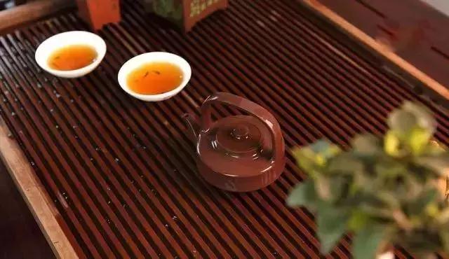 老板茶桌喝茶必备,优雅喝茶篇需要准备什么茶