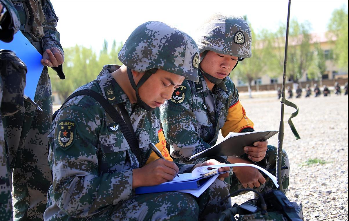 专科大二当兵和大三当兵的区别,专科大三下学期当兵算不算毕业