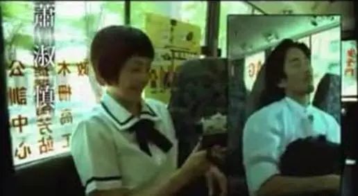 44岁女星被切除器官,44岁女明星剖腹生孩子