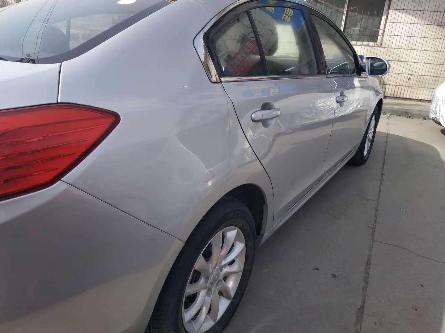 跑了11万公里的二手车价格,跑了几十公里的二手车价格