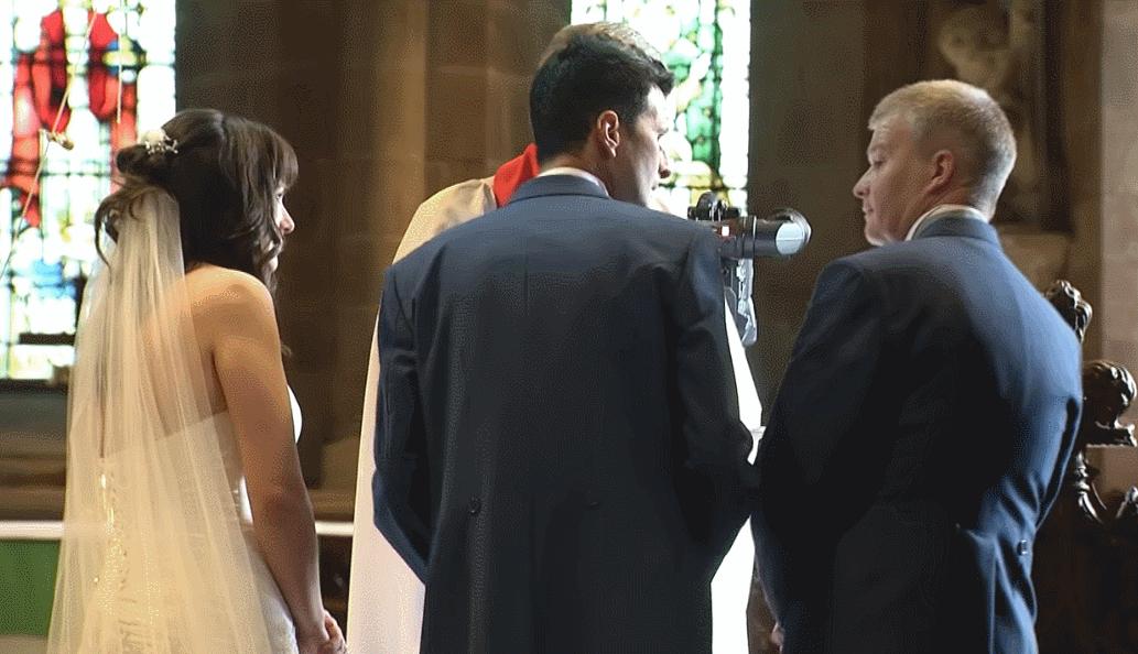 婚礼上戒指拿掉了,婚礼上戒指戴不上主持人怎么救场