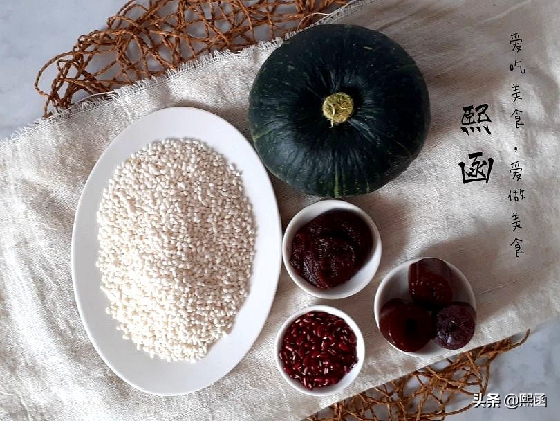 隔水蒸糯米饭最正宗的做法,清蒸糯米饭的做法电饭煲